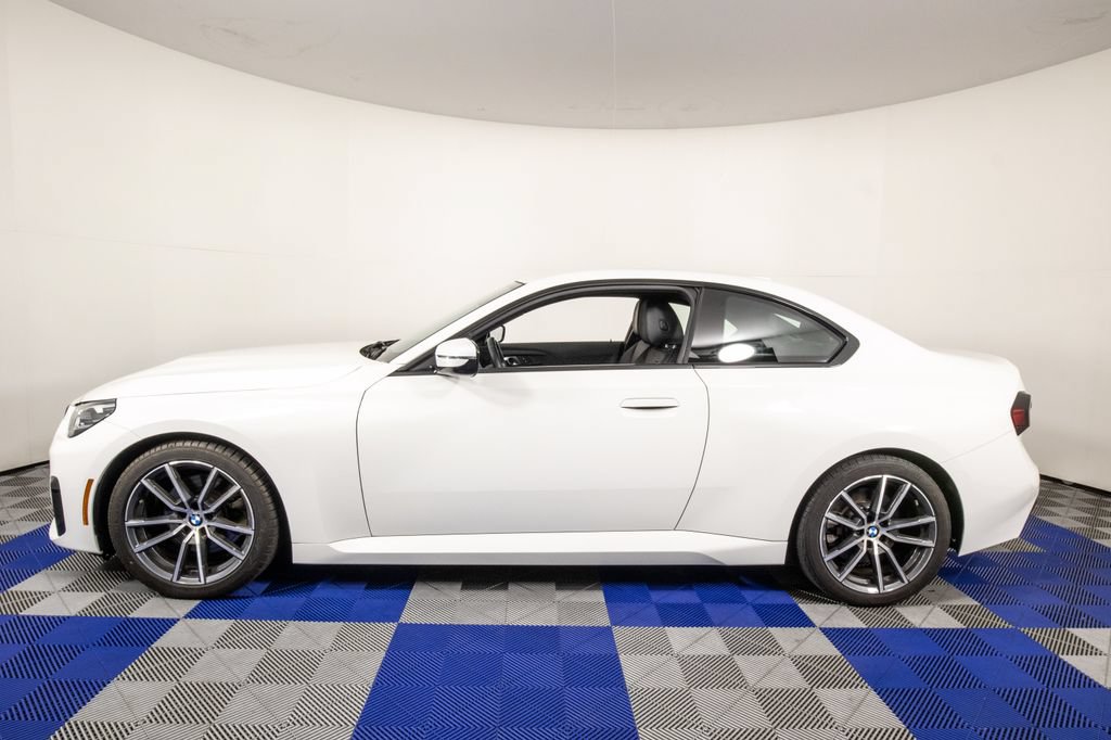 Used 2023 BMW 230i Coupe RWD image 8