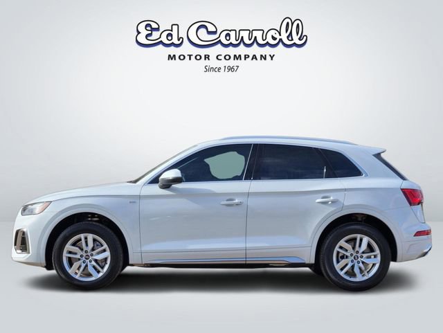 Used 2023 Audi Q5 2.0T Premium w/ Convenience Package image 4