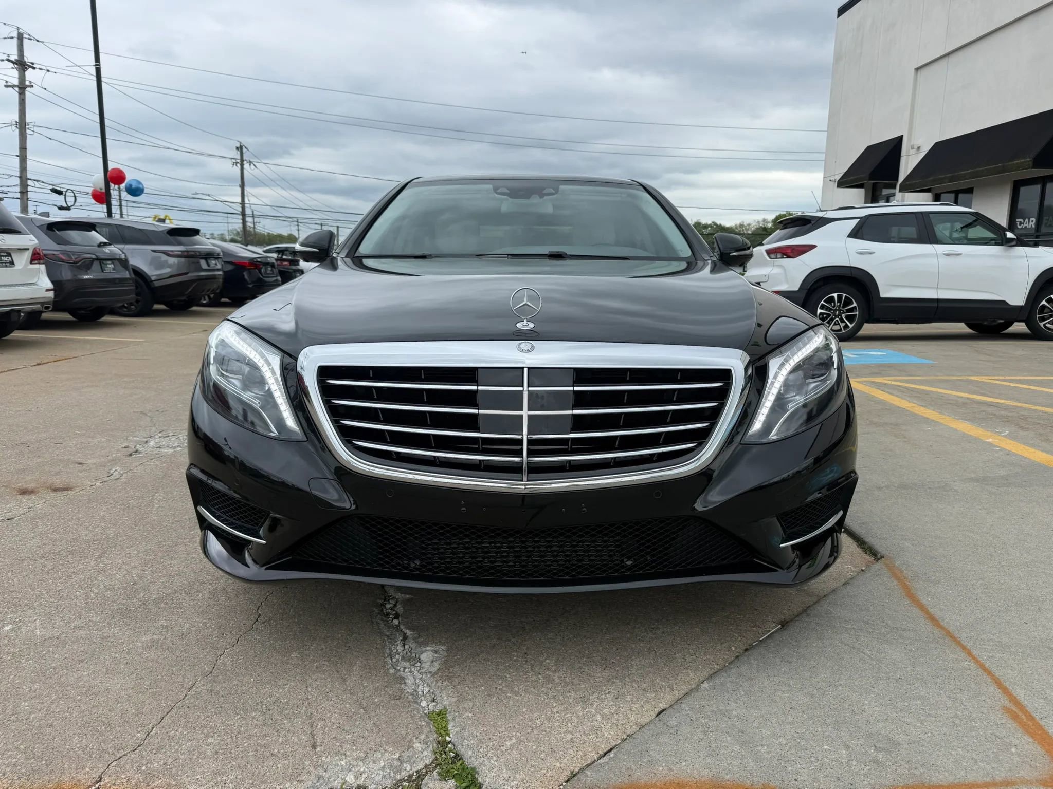 Used 2015 Mercedes-Benz S 550 Sedan image 4