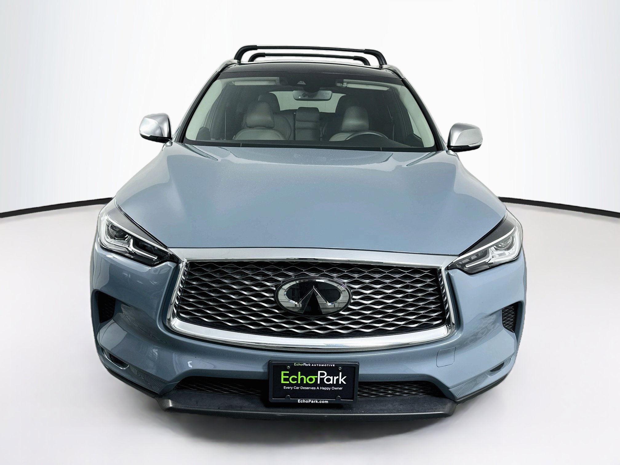 Used 2023 INFINITI QX50 Luxe FWD image 2
