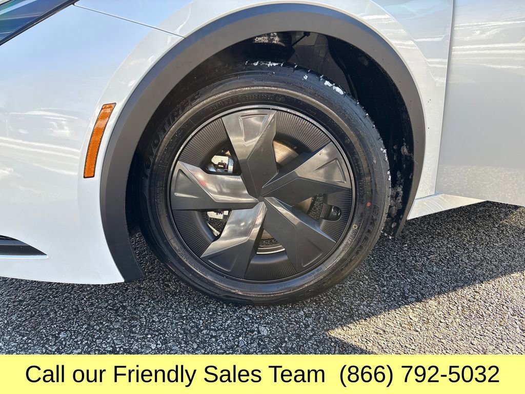 New 2026 Toyota Prius LE image 23