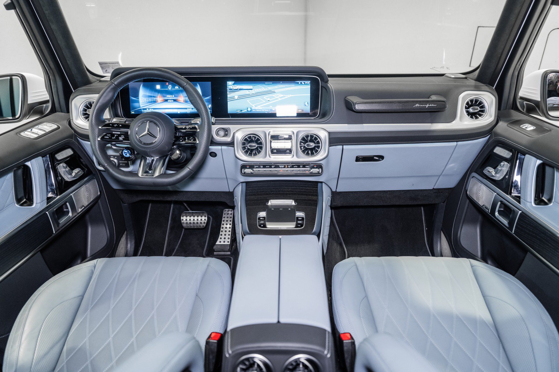 Used 2026 Mercedes-Benz G 63 AMG 4MATIC image 31