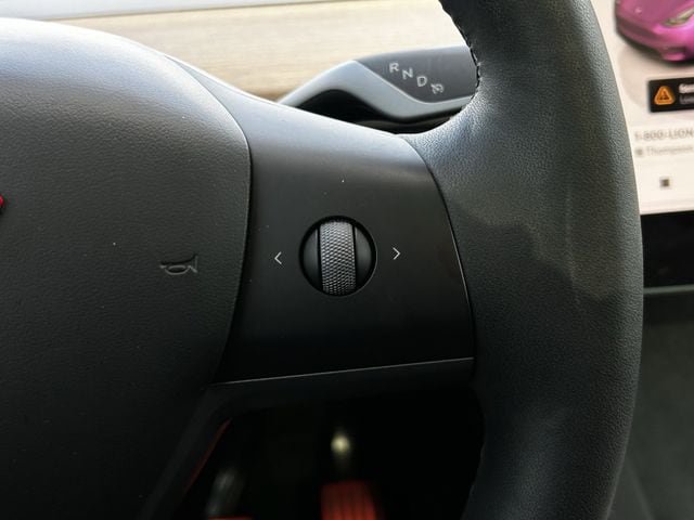 Used 2023 Tesla Model Y Long Range AWD/4WD image 15
