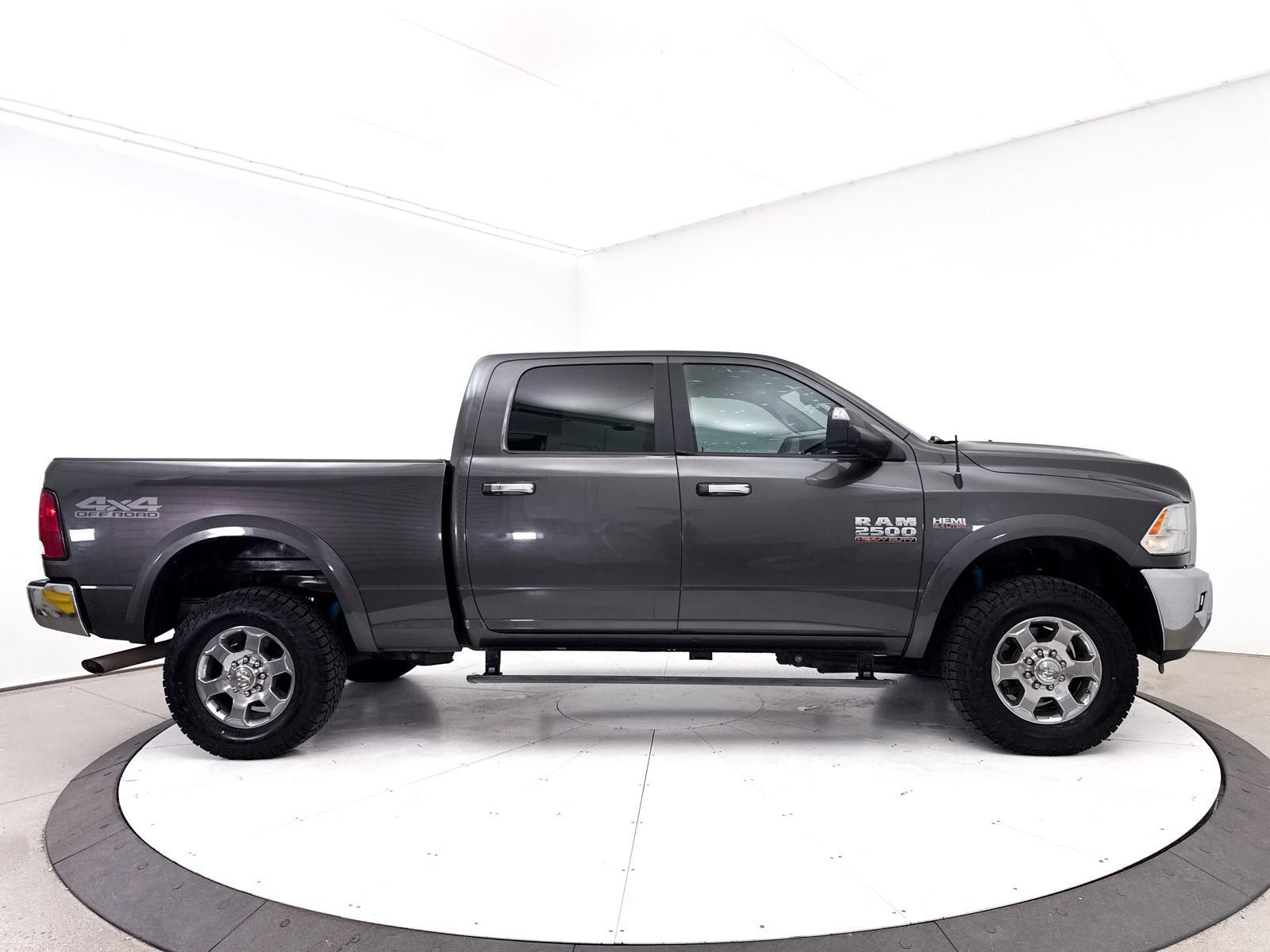 Used 2017 RAM 2500 Big Horn AWD/4WD image 38