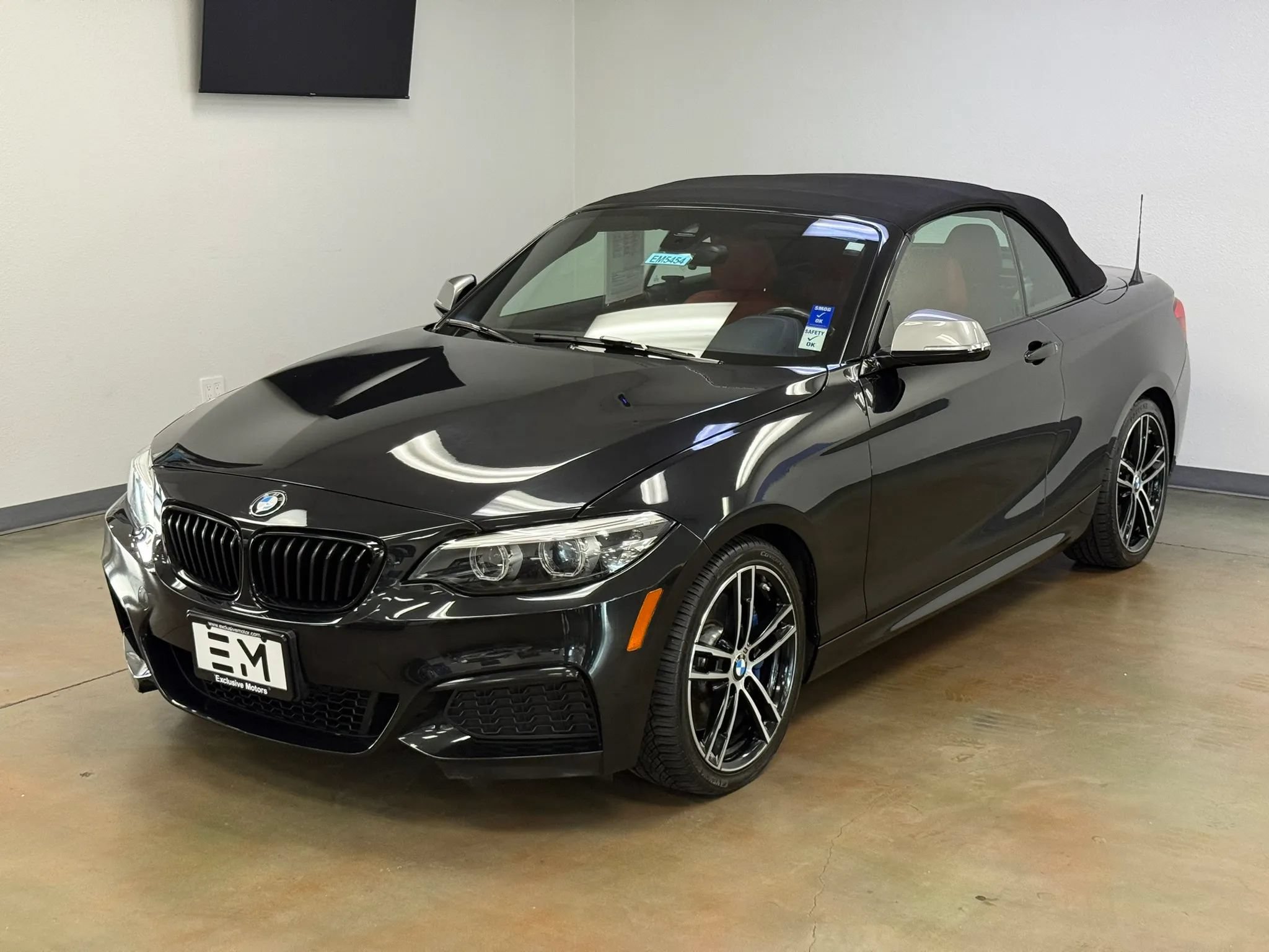 Used 2018 BMW M240i Convertible RWD image 4