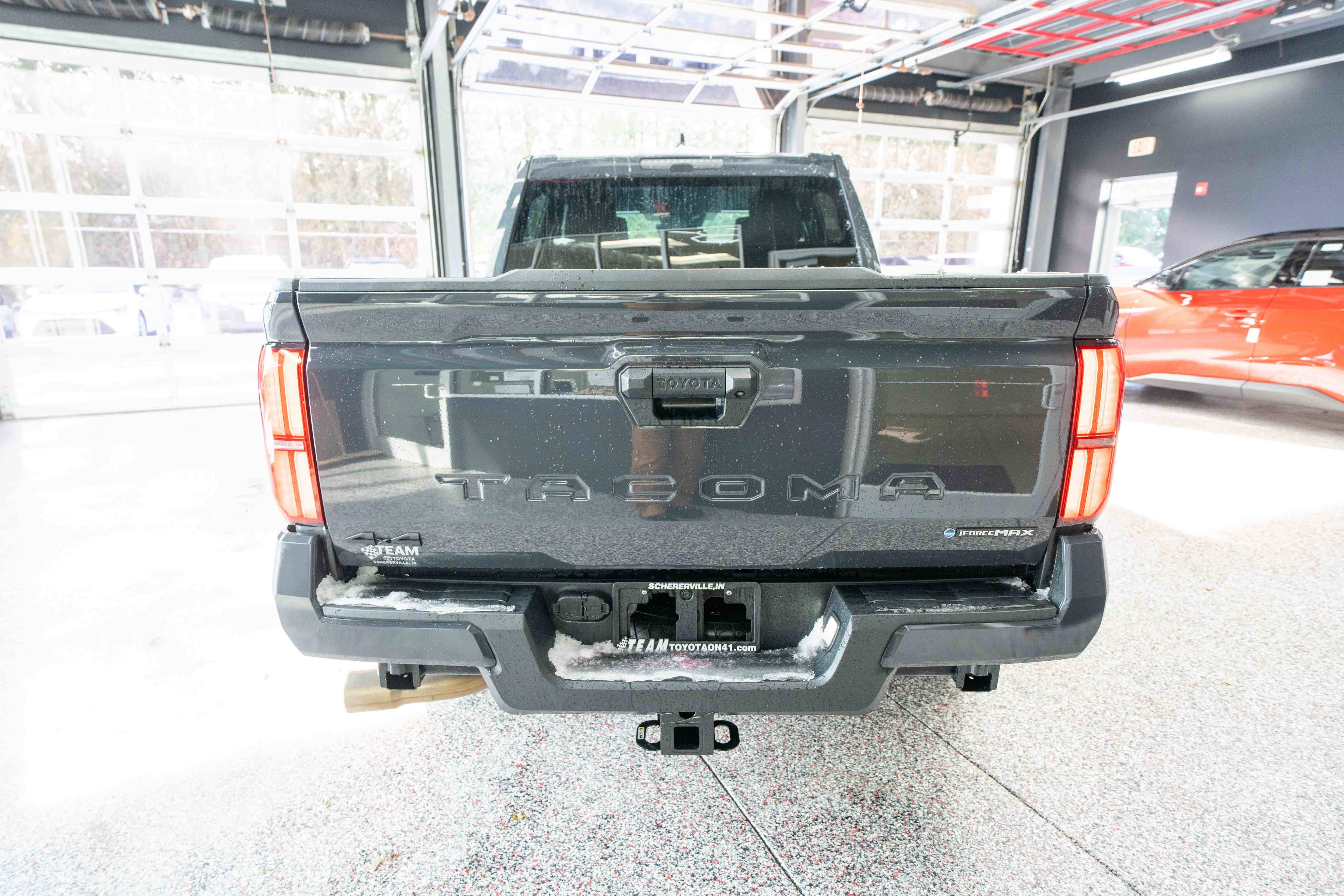 Used 2024 Toyota Tacoma TRD Sport image 3