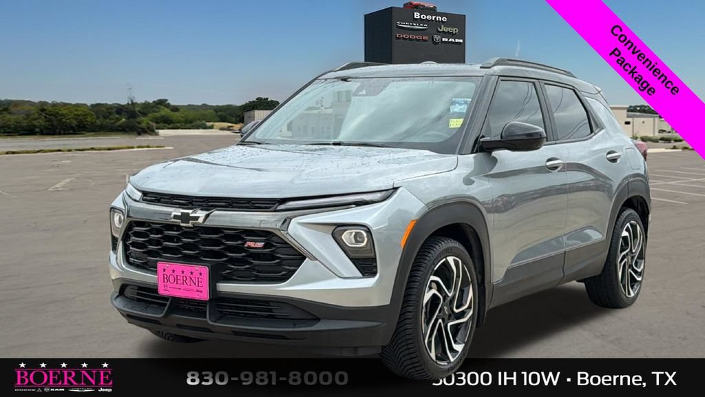 Used 2025 Chevrolet TrailBlazer RS w/ Convenience Package FWD image 7