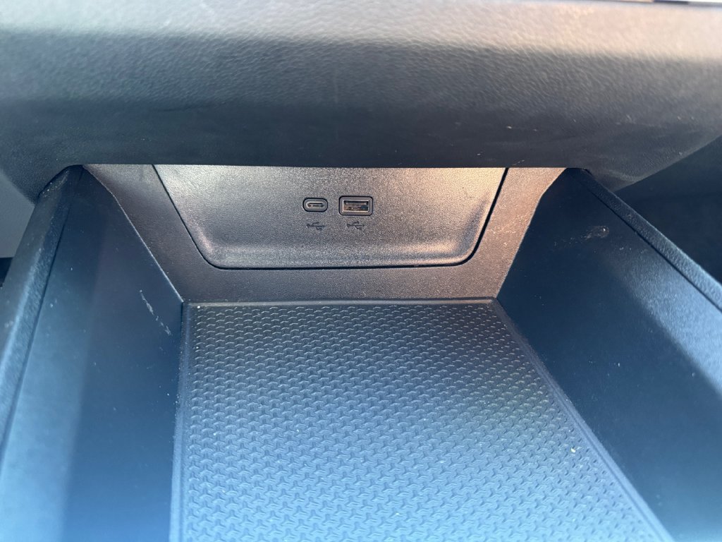 Used 2026 Chevrolet Equinox LT AWD/4WD image 25