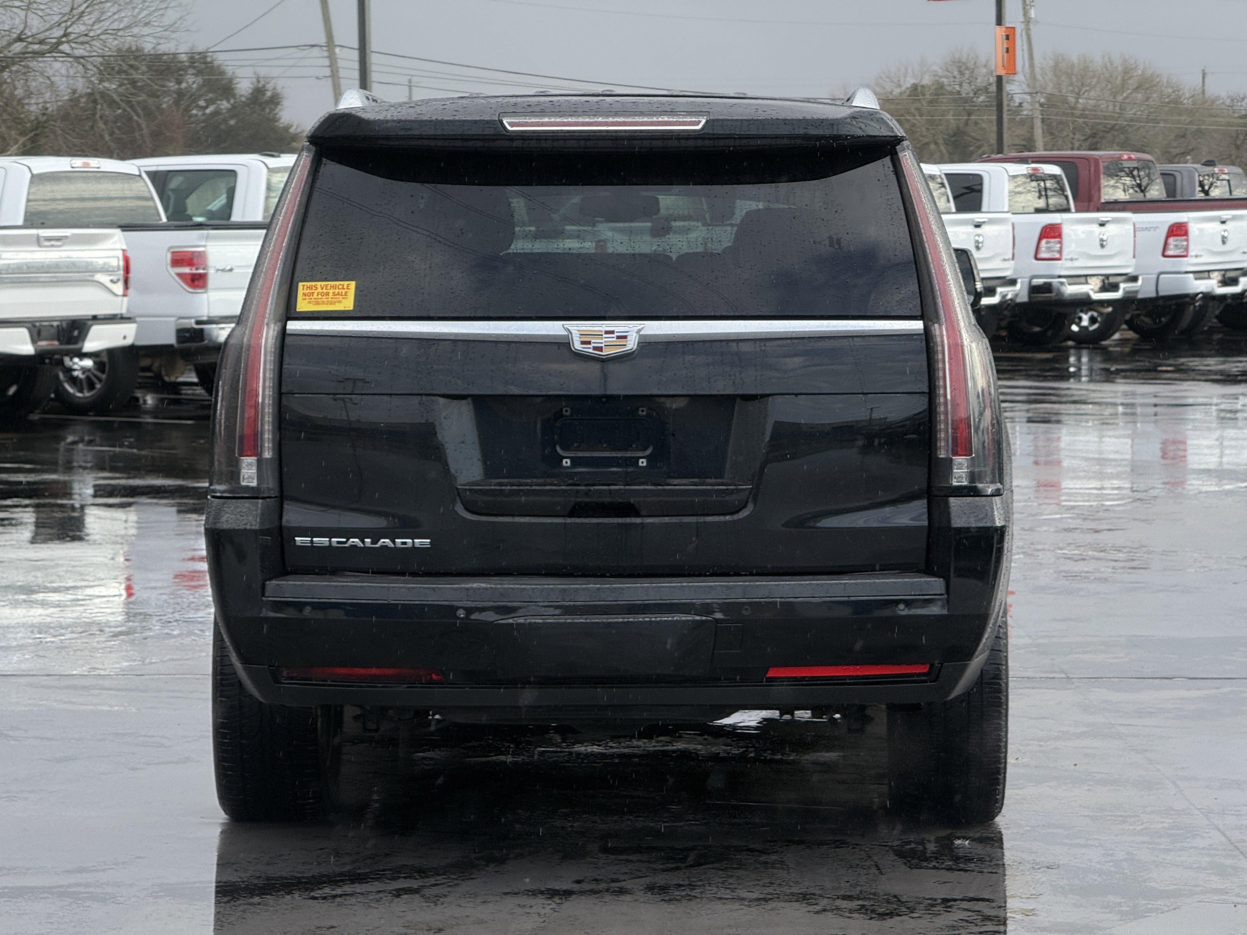 Used 2018 Cadillac Escalade ESV 2WD image 8