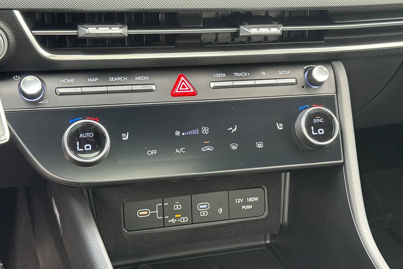 Used 2025 Hyundai Sonata SEL FWD image 20