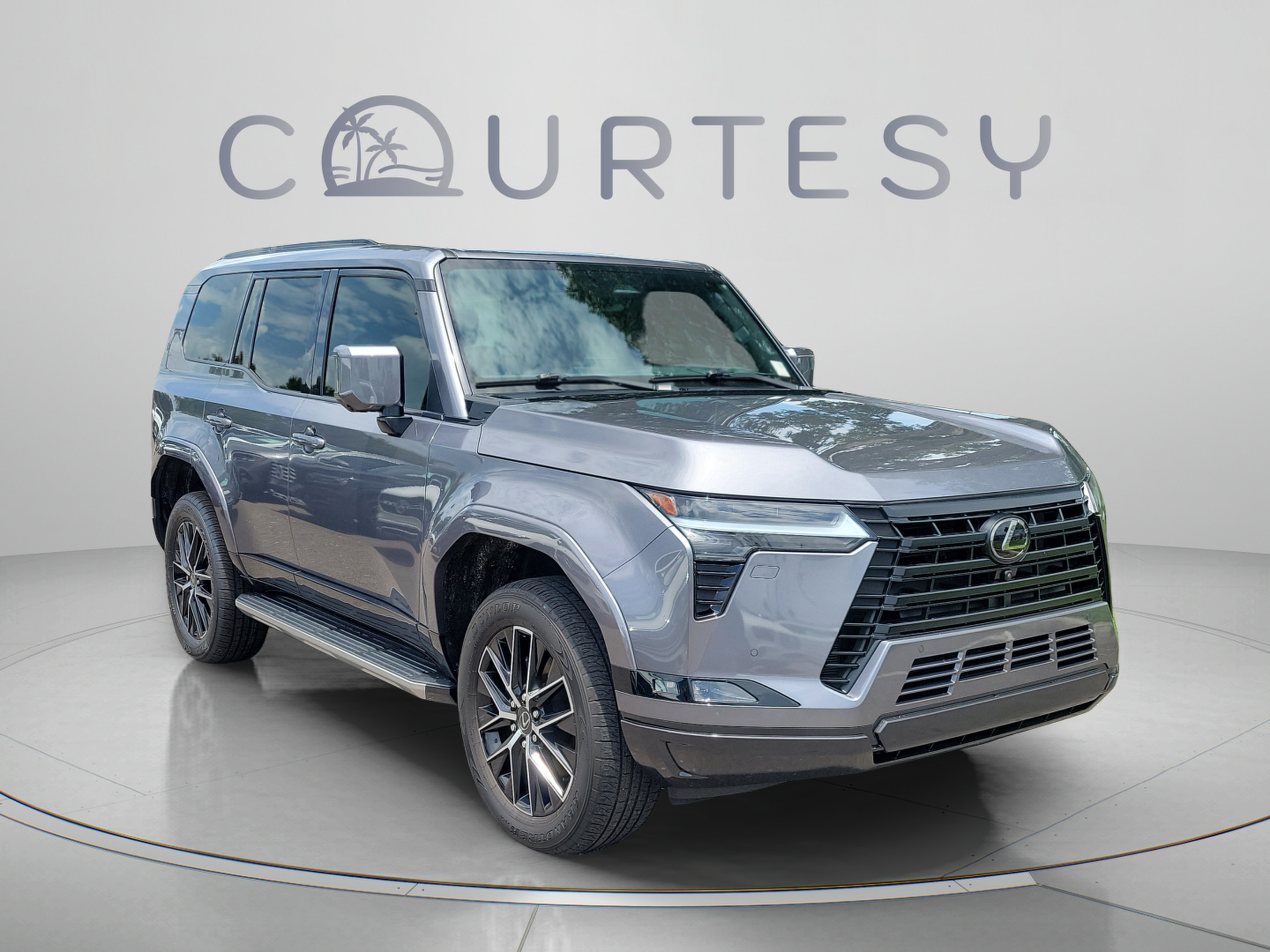Used 2024 Lexus GX 550 w/ Accessory Package (Z1) AWD/4WD image 4