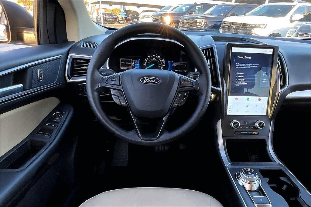 Used 2021 Ford Edge SE AWD/4WD image 7