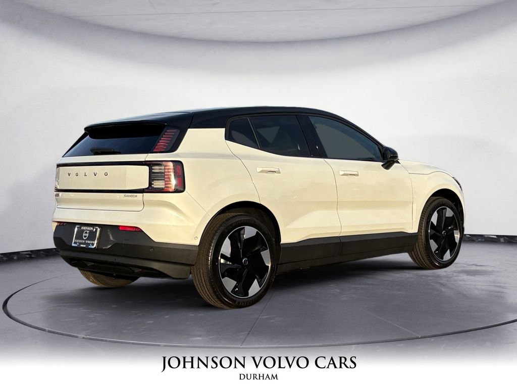 New 2026 Volvo EX30 Ultra image 3
