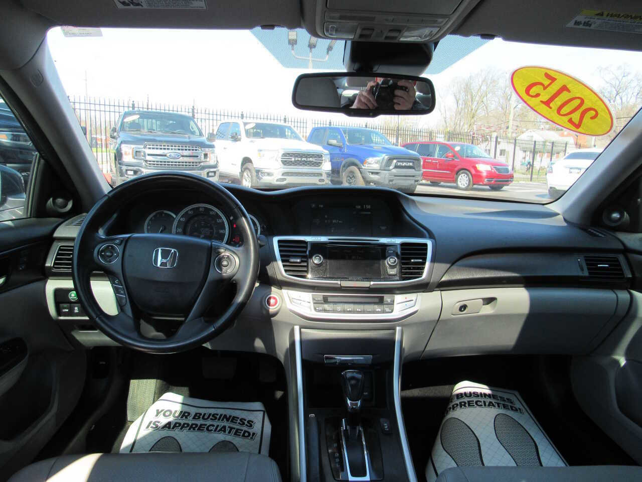 Used 2015 Honda Accord EX-L image 19
