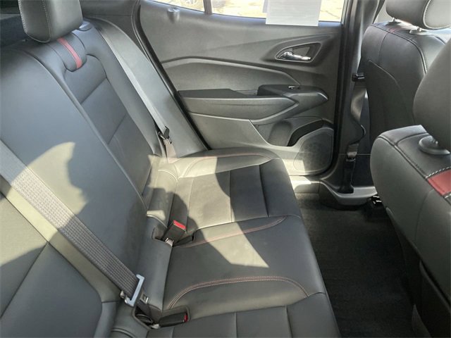 Used 2024 Chevrolet Trax RS w/ Sunroof Package image 11