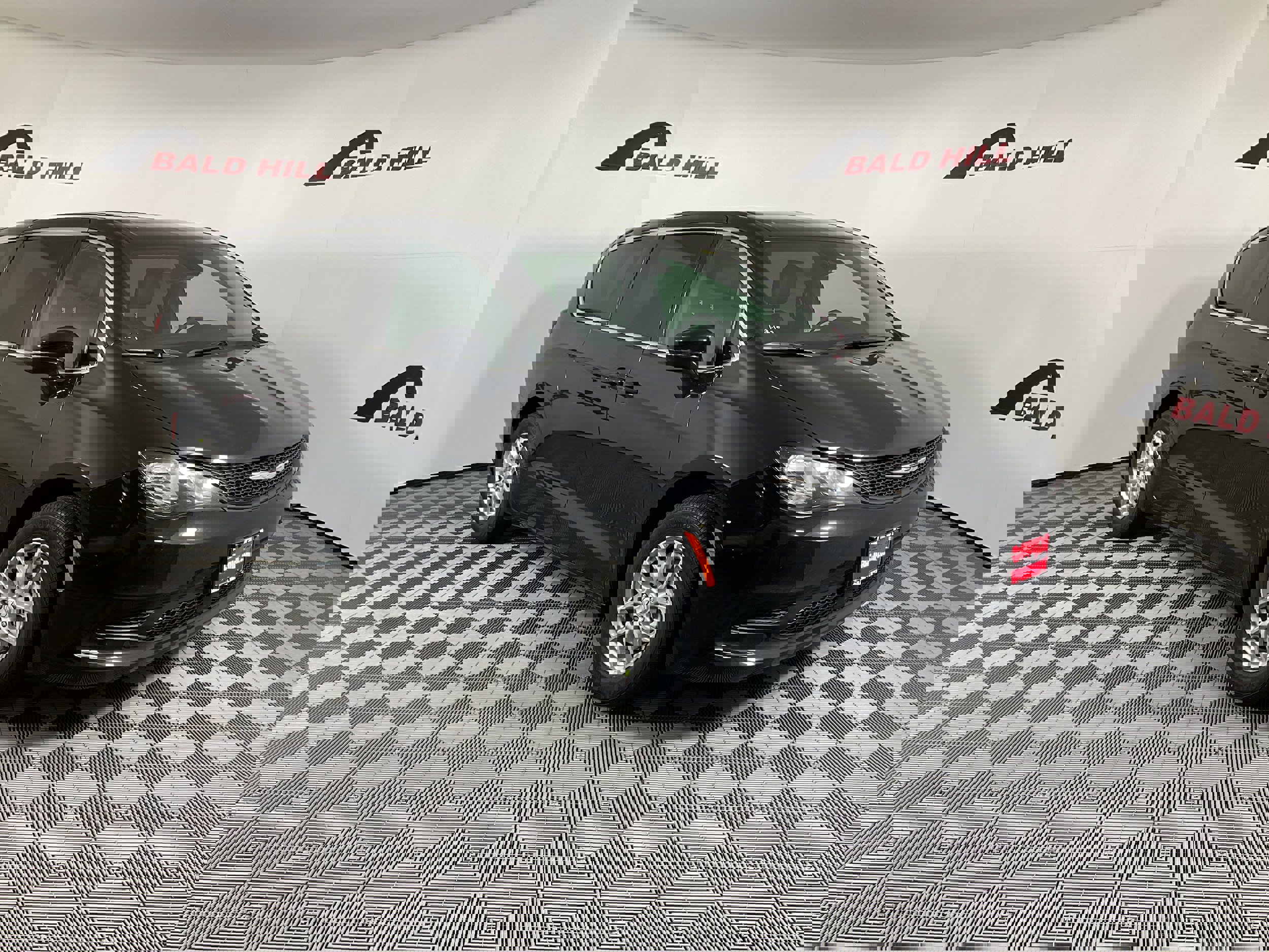 New 2026 Chrysler Voyager LX