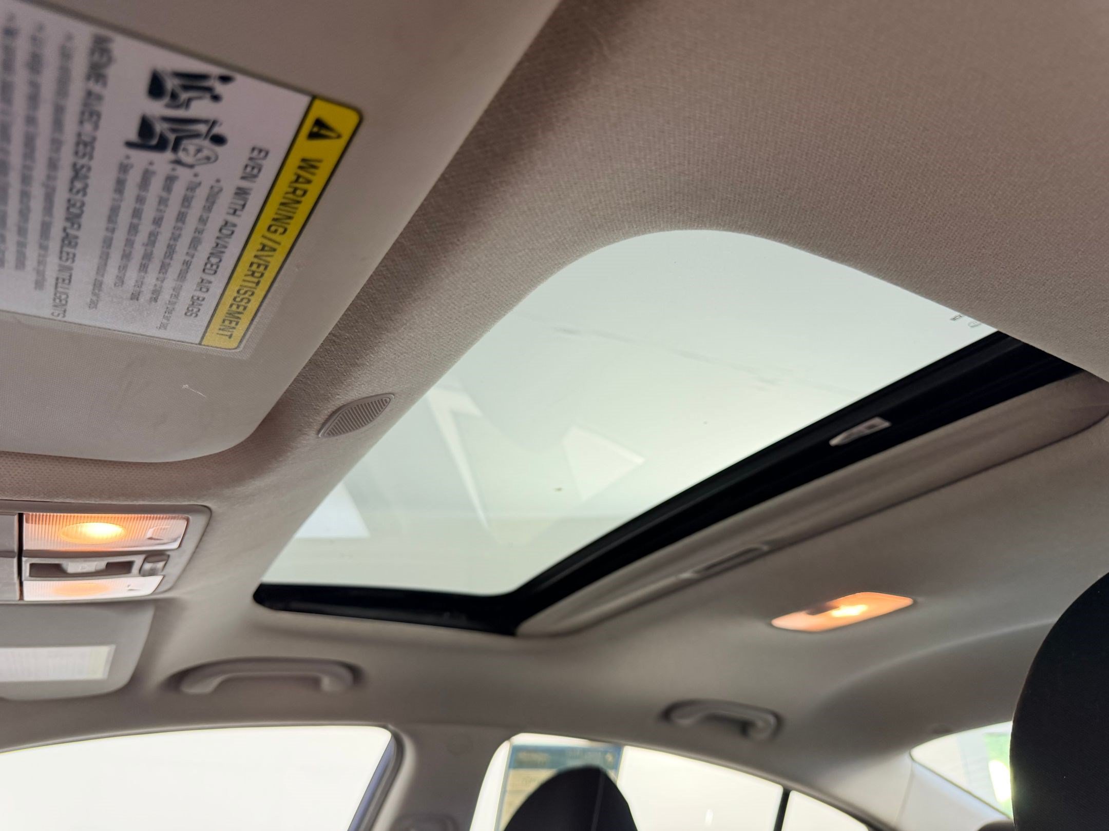 Used 2018 Kia Forte S w/ S Technology Plus Package FWD image 23