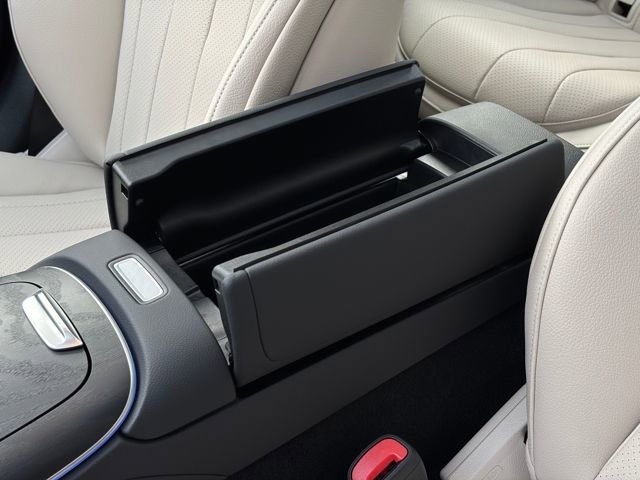 Used 2026 Mercedes-Benz E 350 4MATIC Sedan image 42