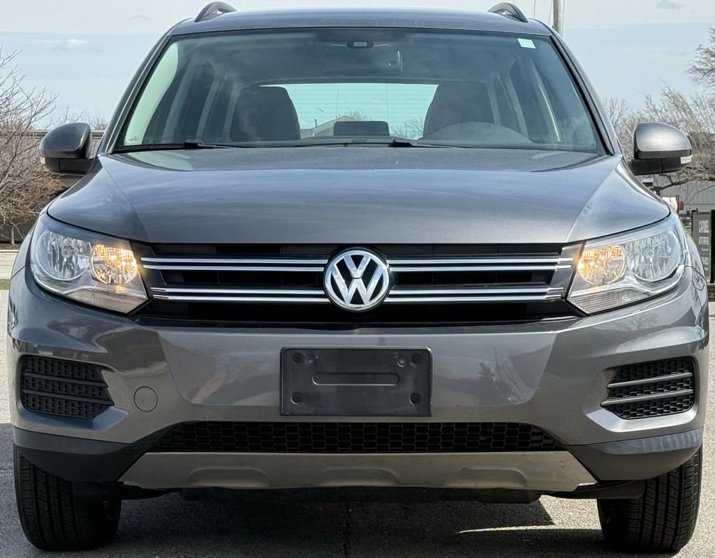Used 2017 Volkswagen Tiguan S FWD image 8
