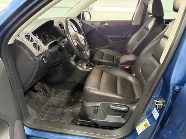 Used 2017 Volkswagen Tiguan S AWD/4WD image 11