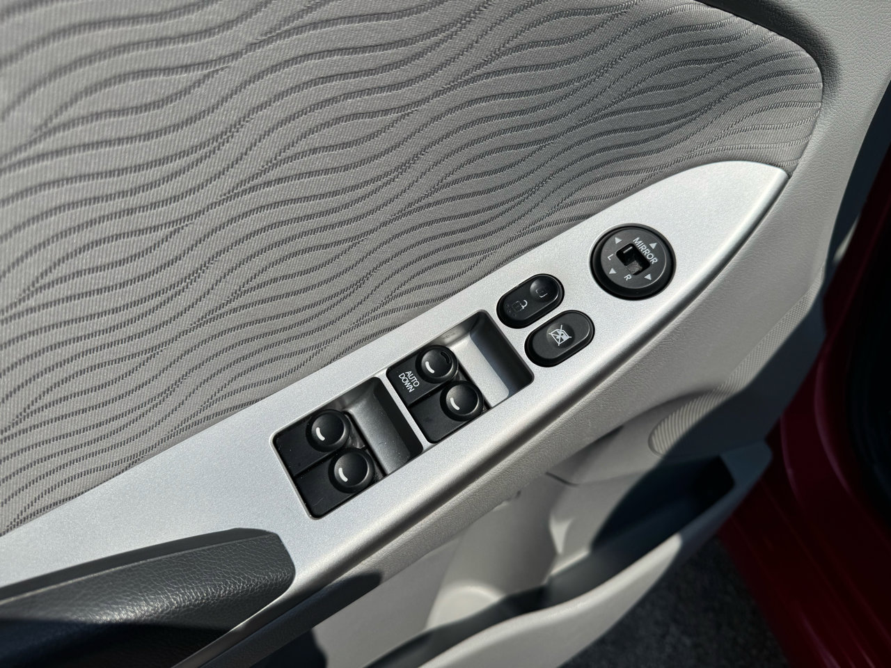 Used 2013 Hyundai Accent GLS w/ Premium Pkg image 24