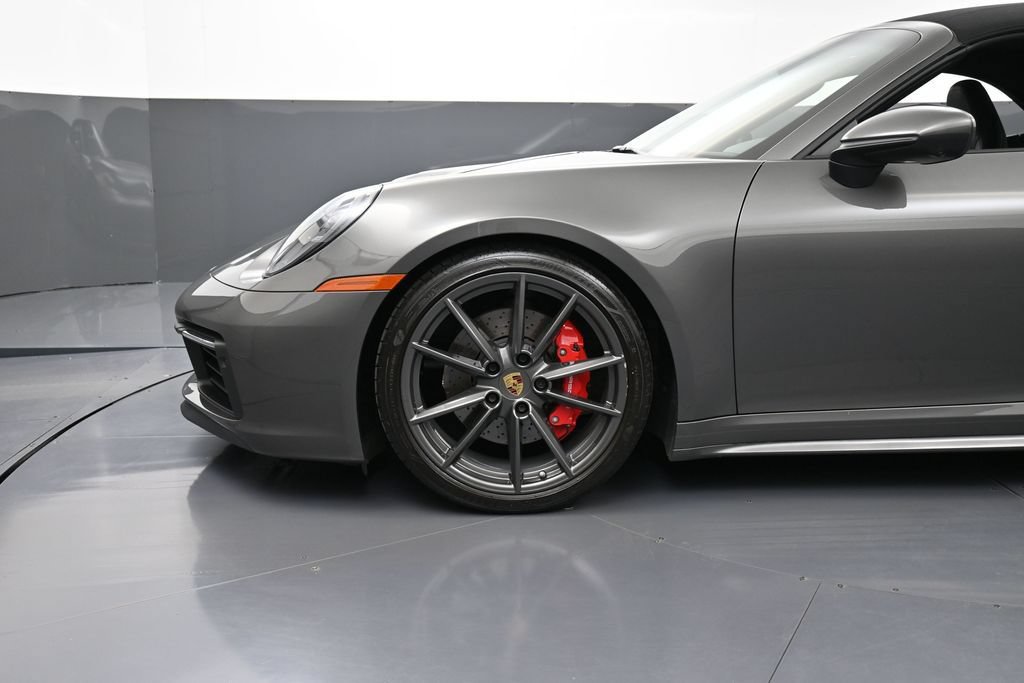 Certified 2023 Porsche 911 Carrera 4S AWD/4WD image 12