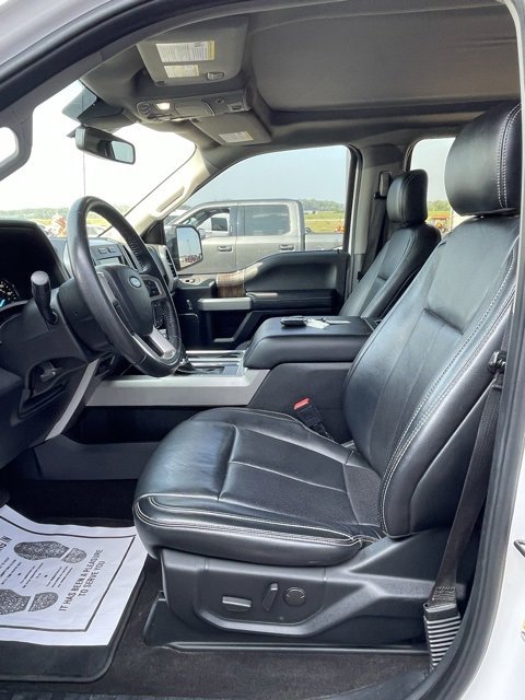Used 2019 Ford F150 Lariat image 14