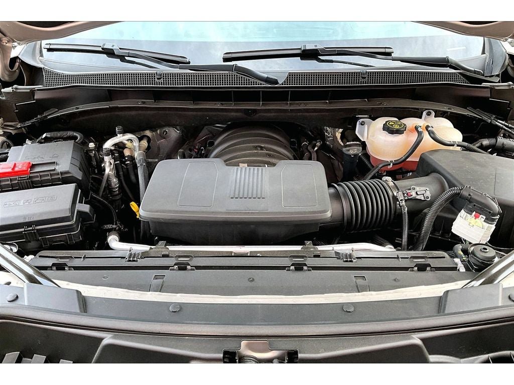 Used 2024 Chevrolet Suburban High Country AWD/4WD image 10
