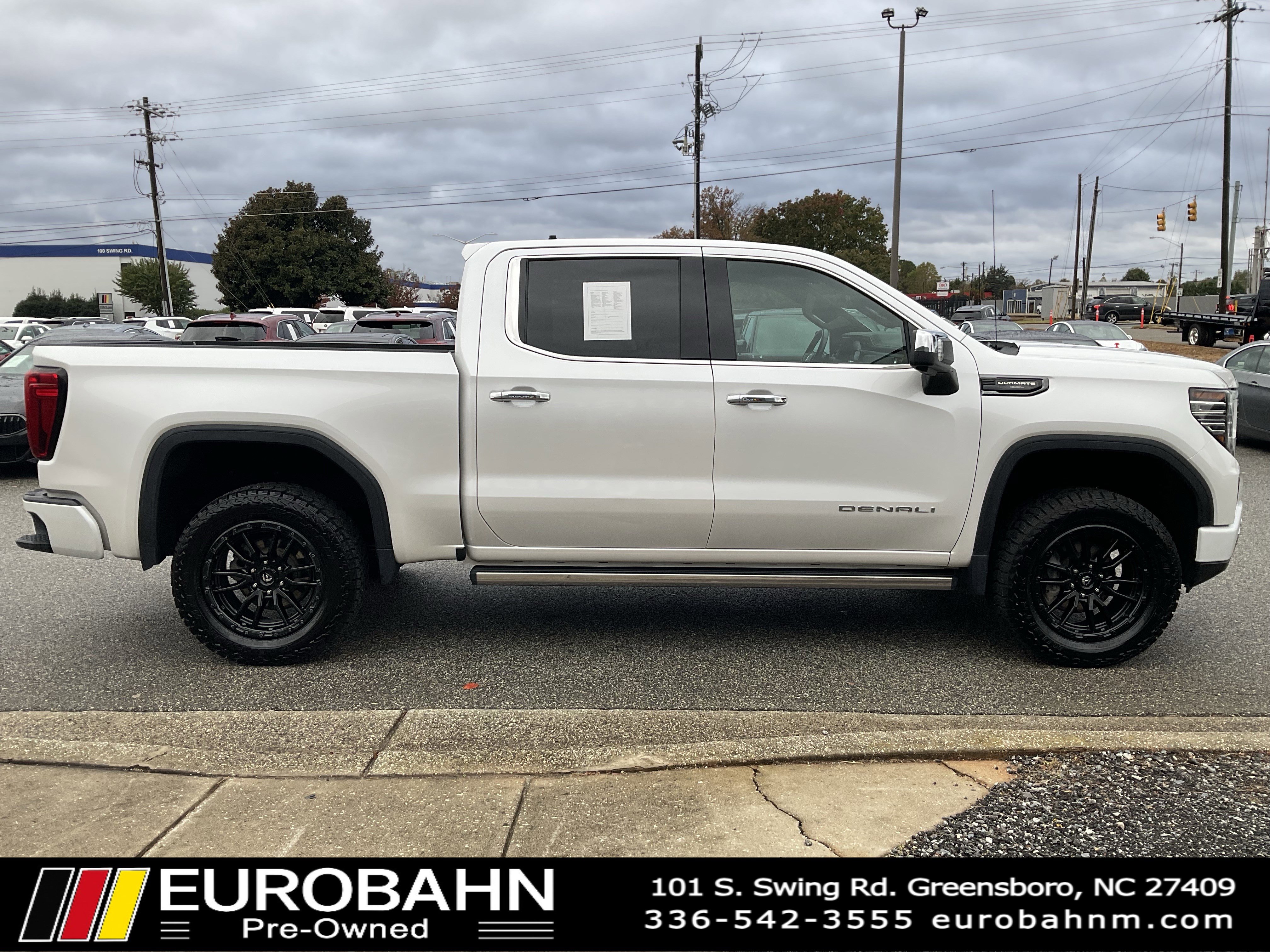 Used 2023 GMC Sierra 1500 Denali Ultimate image 12
