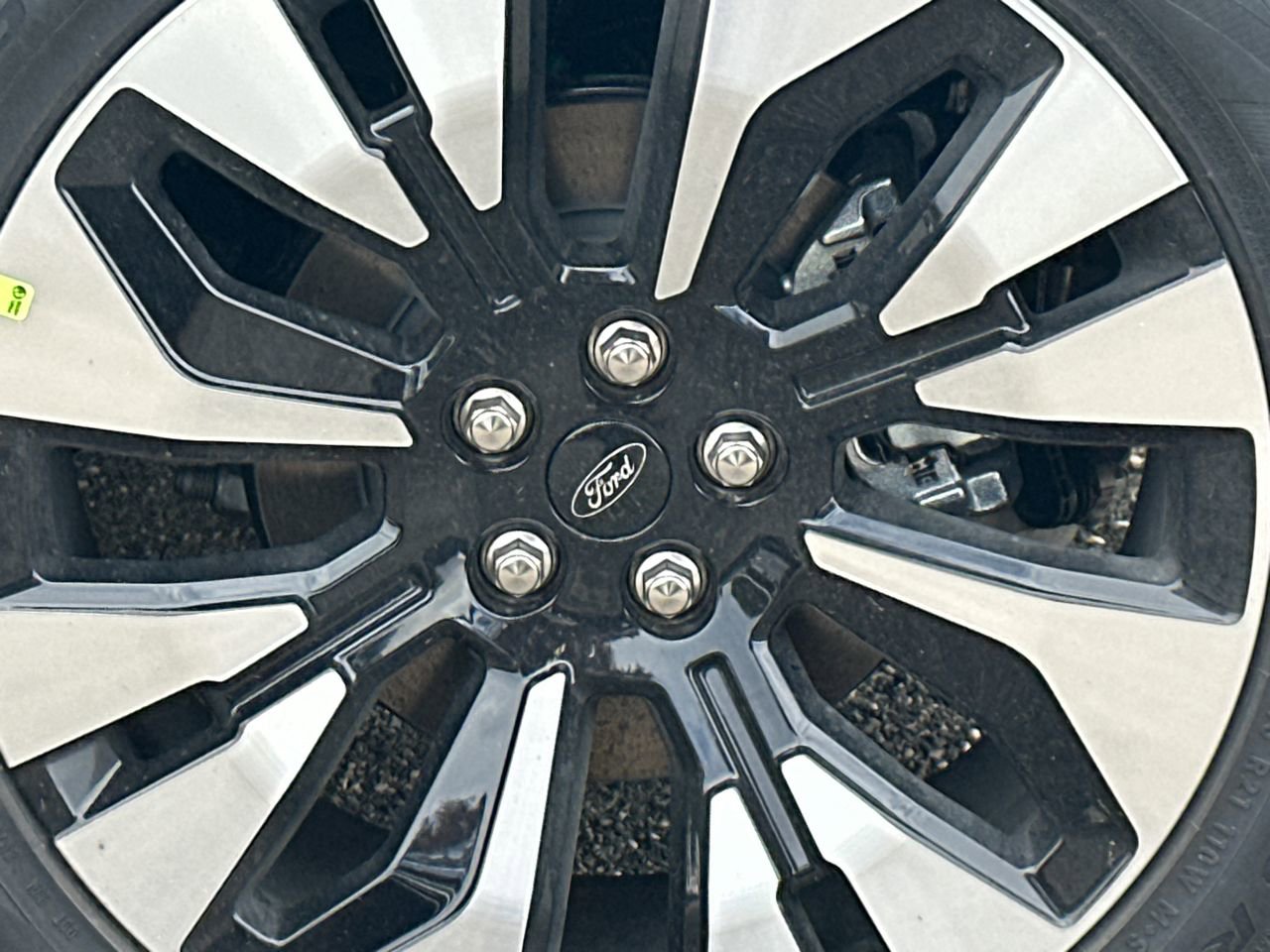 New 2026 Ford Explorer Platinum w/ LUX Leather Package image 5