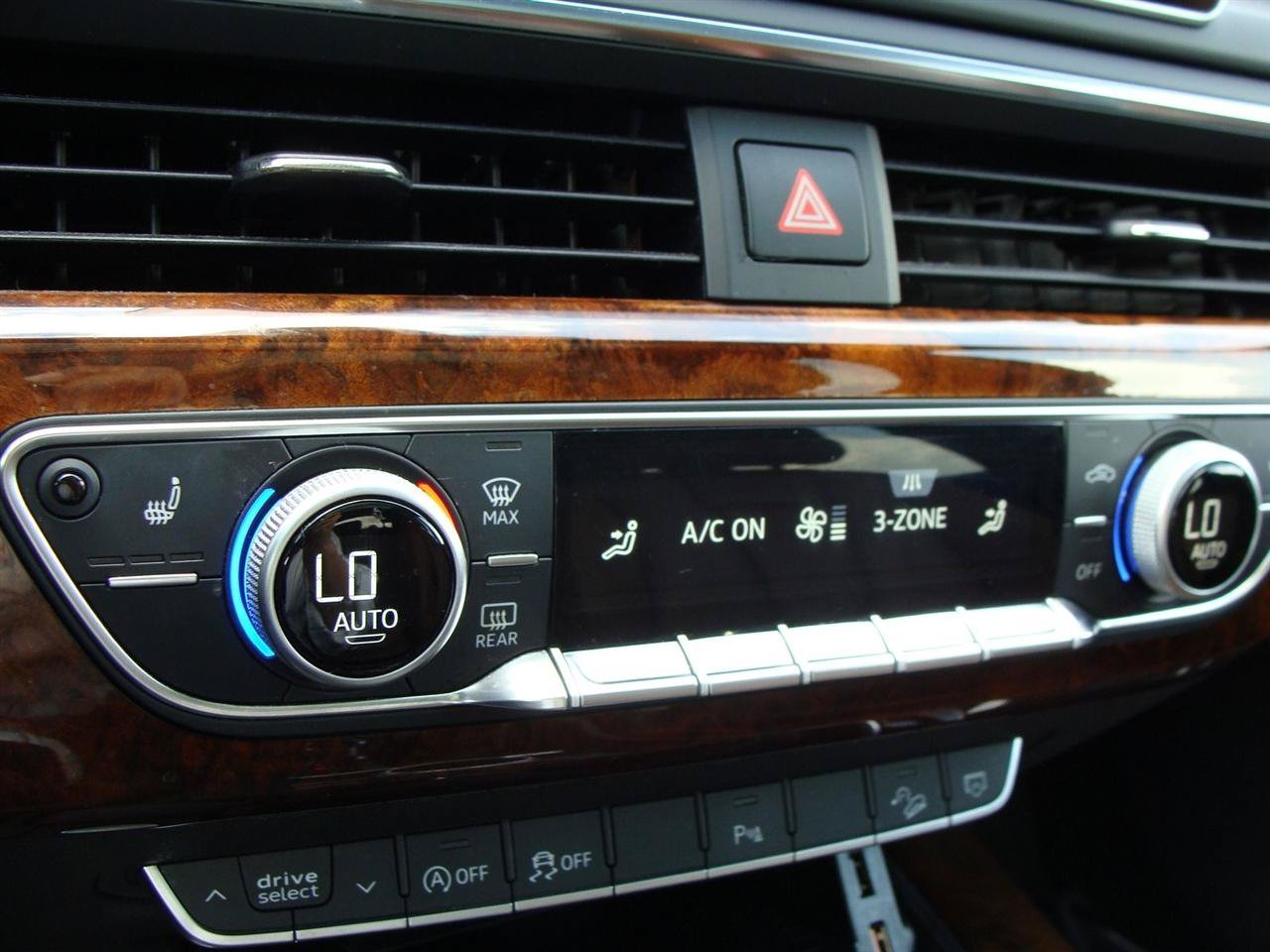 Used 2018 Audi A4 2.0T allroad Premium Plus AWD/4WD image 17