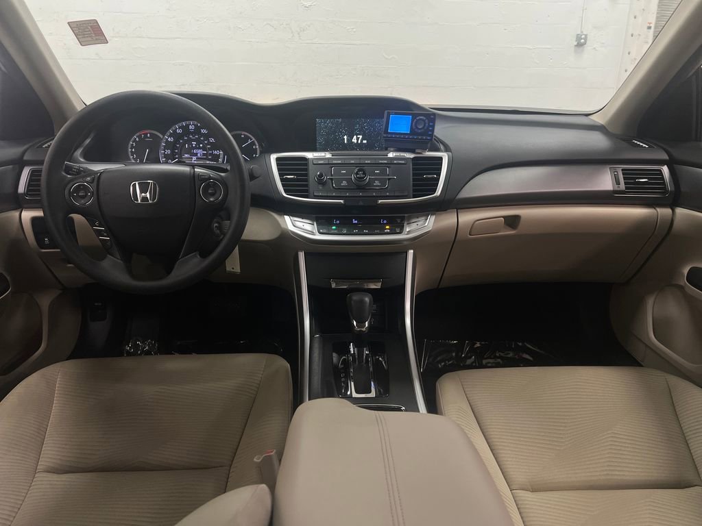 Used 2015 Honda Accord LX image 14