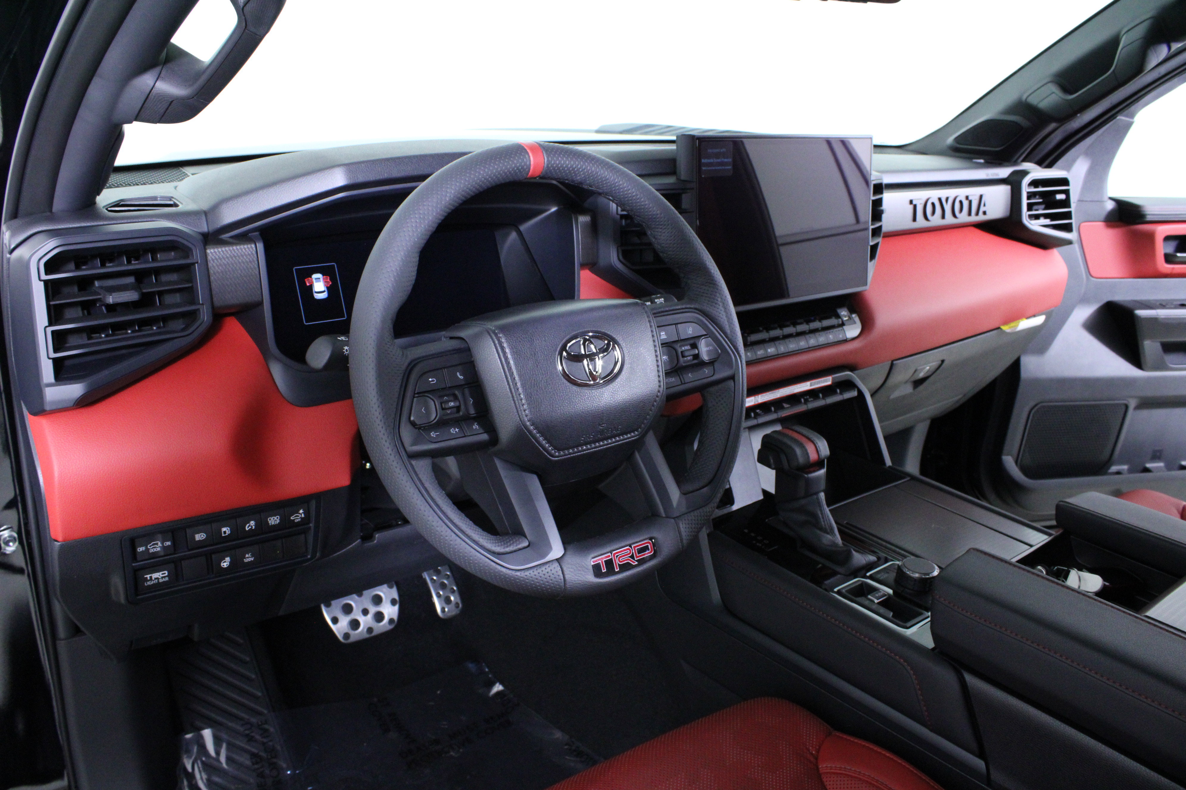 Used 2025 Toyota Sequoia TRD Pro image 27