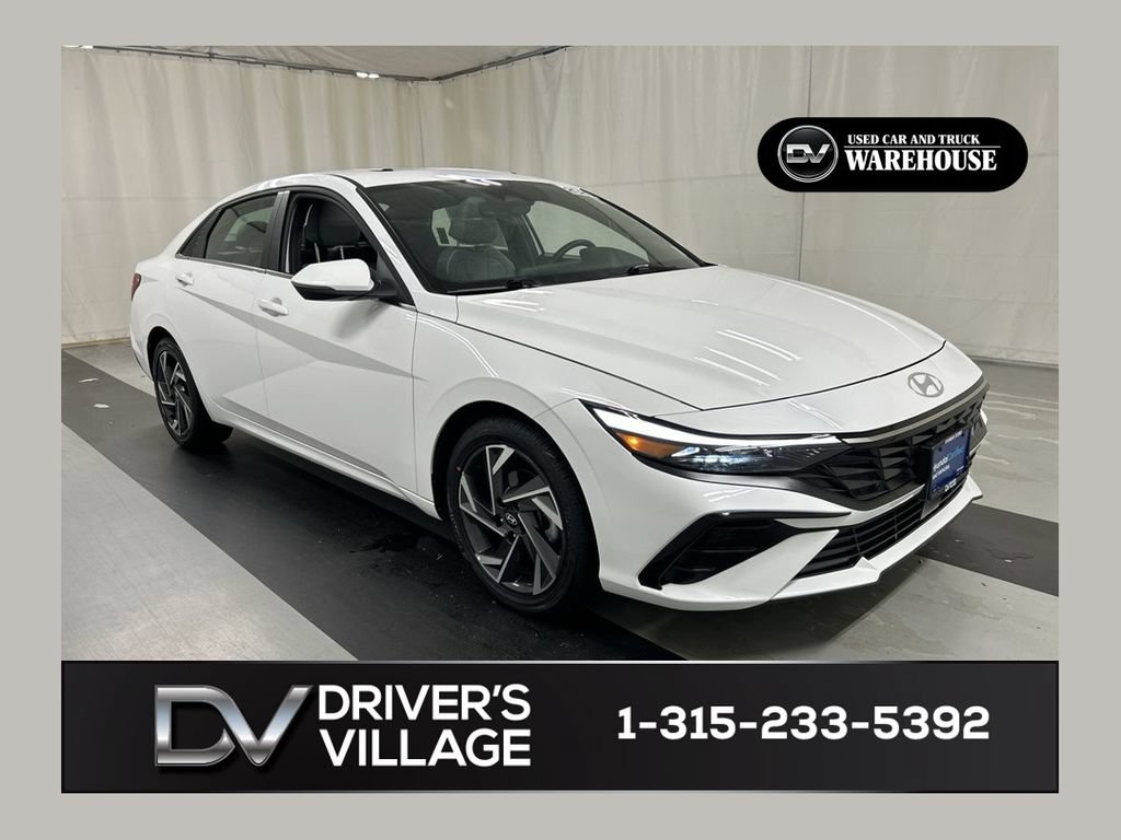 Used 2025 Hyundai Elantra Limited