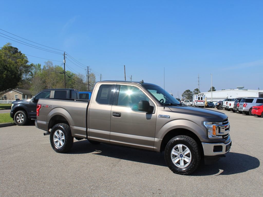 Used 2019 Ford F150 XLT w/ Max Trailer Tow Package image 2