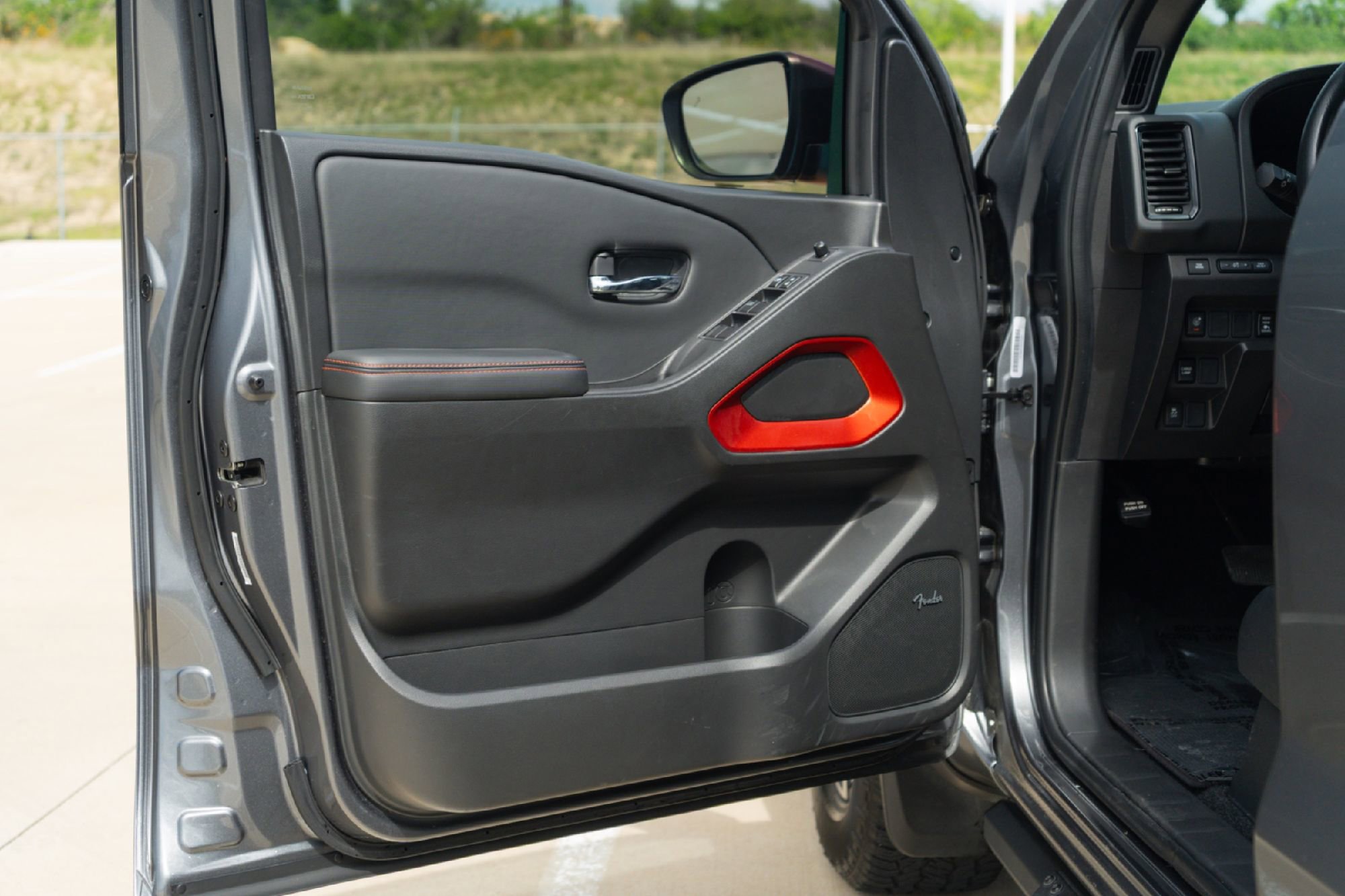 Used 2024 Nissan Frontier Pro-X w/ Pro Convenience Package RWD image 21