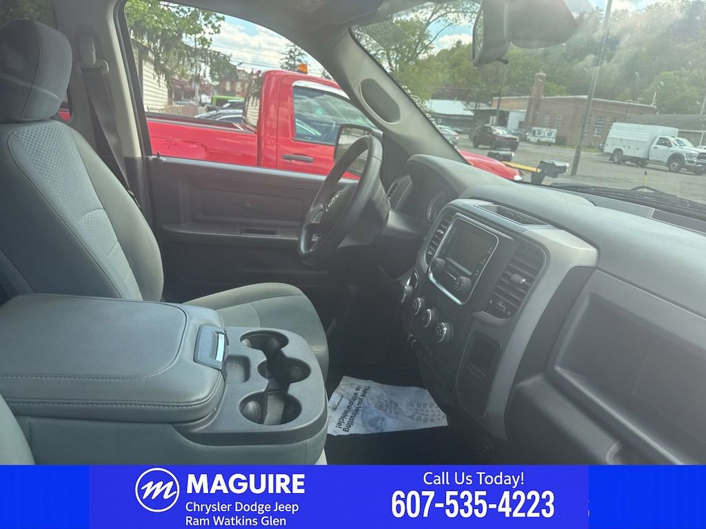 Used 2016 RAM 1500 Express AWD/4WD image 5