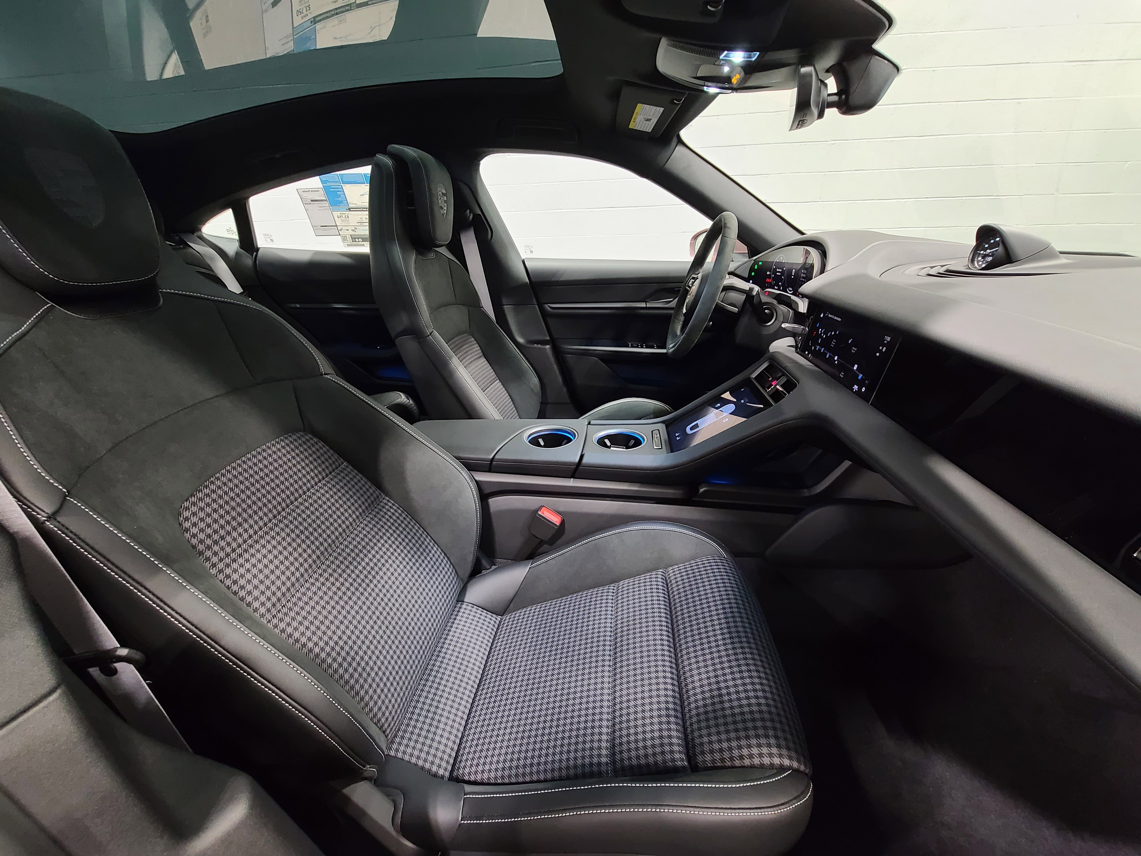 New 2026 Porsche Taycan RWD image 28