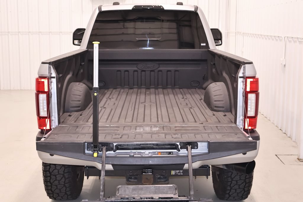 Used 2021 Ford F350 Lariat AWD/4WD image 36