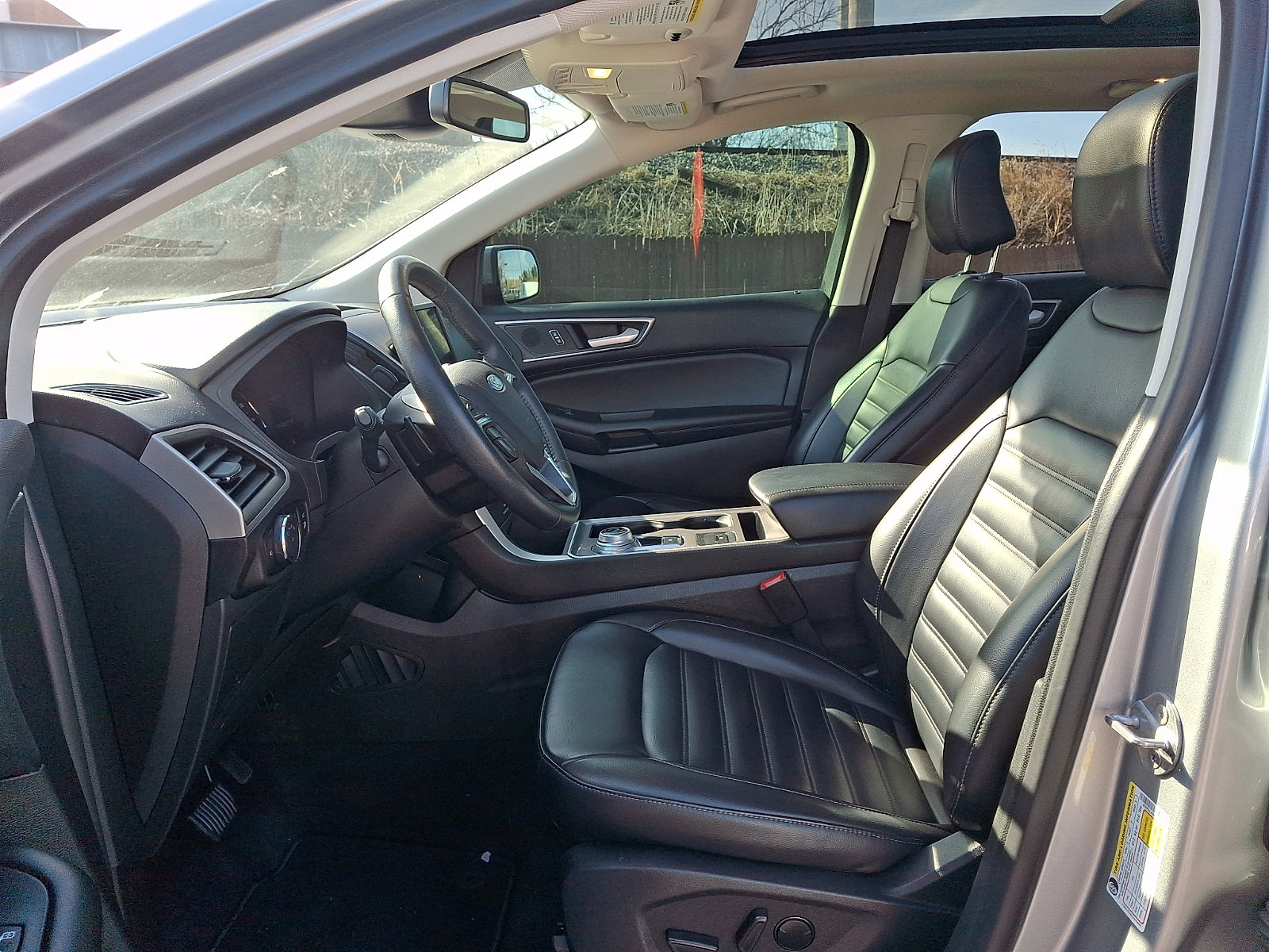 Used 2024 Ford Edge SEL w/ Convenience Package image 13