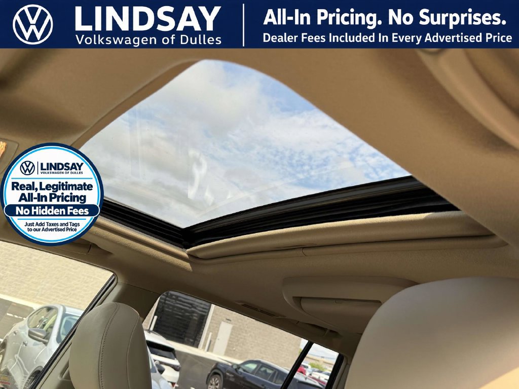 Used 2012 Toyota Highlander Limited AWD/4WD image 17