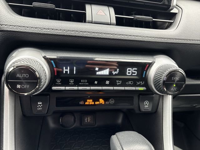 Used 2023 Toyota RAV4 XLE image 19