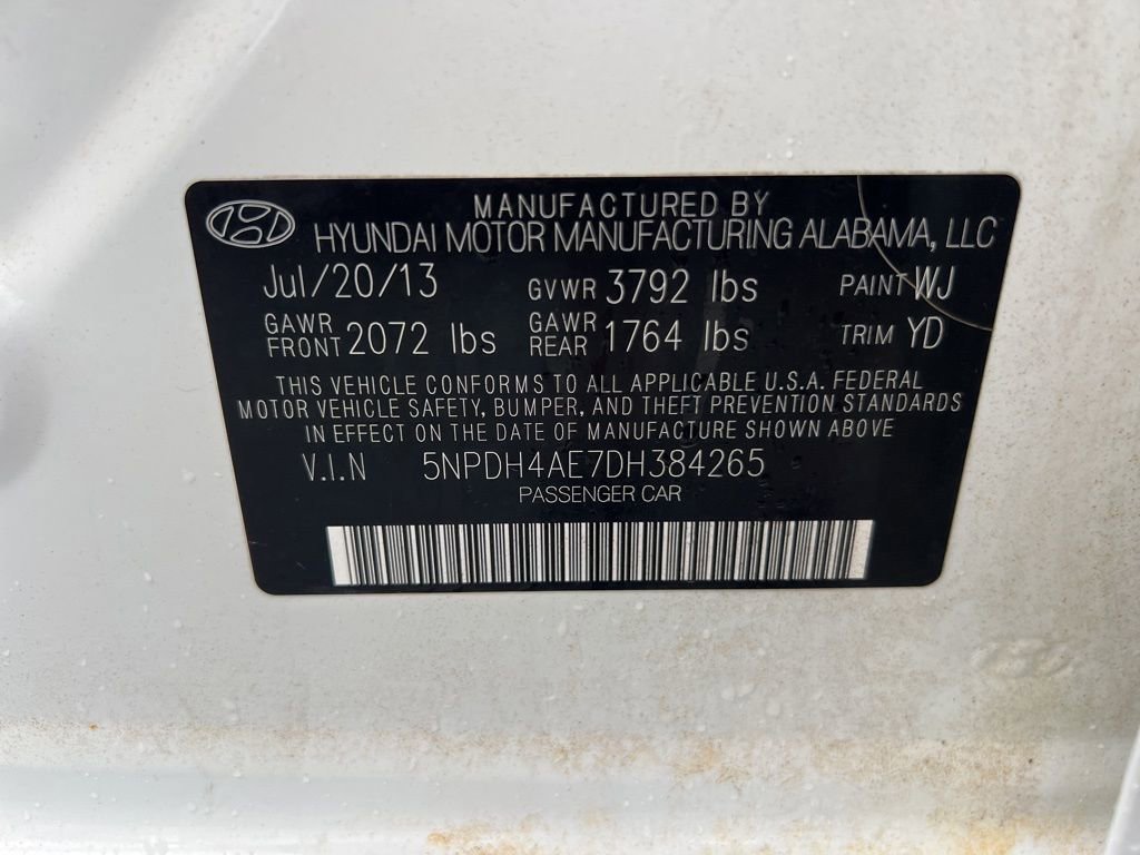 Used 2013 Hyundai Elantra Limited FWD image 29