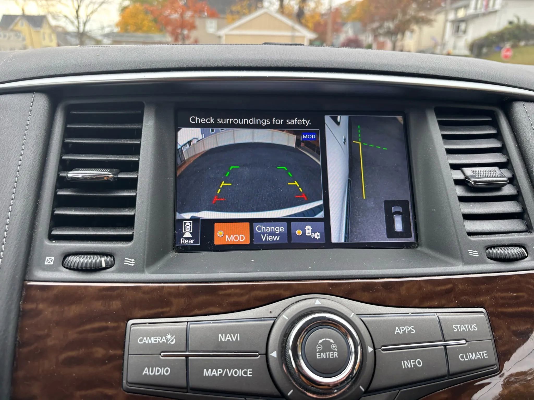 Used 2019 Nissan Armada SL w/ Premium Package image 17