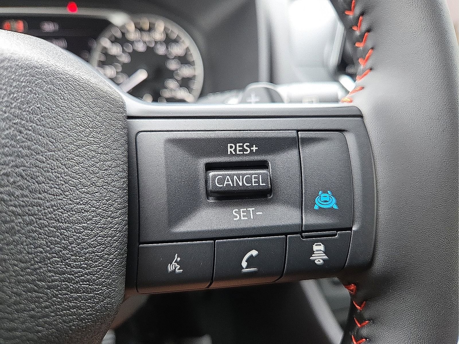 New 2026 Nissan Rogue SV AWD/4WD image 18