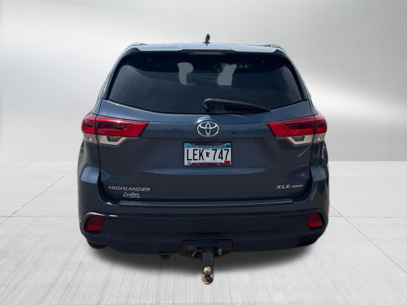 Used 2017 Toyota Highlander XLE AWD/4WD image 5