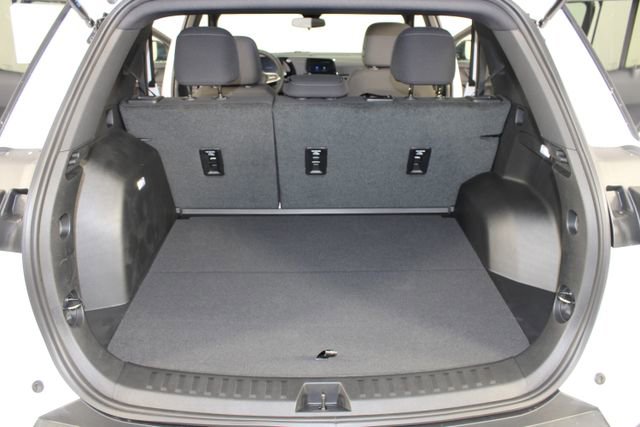 New 2026 Chevrolet Equinox LT image 17