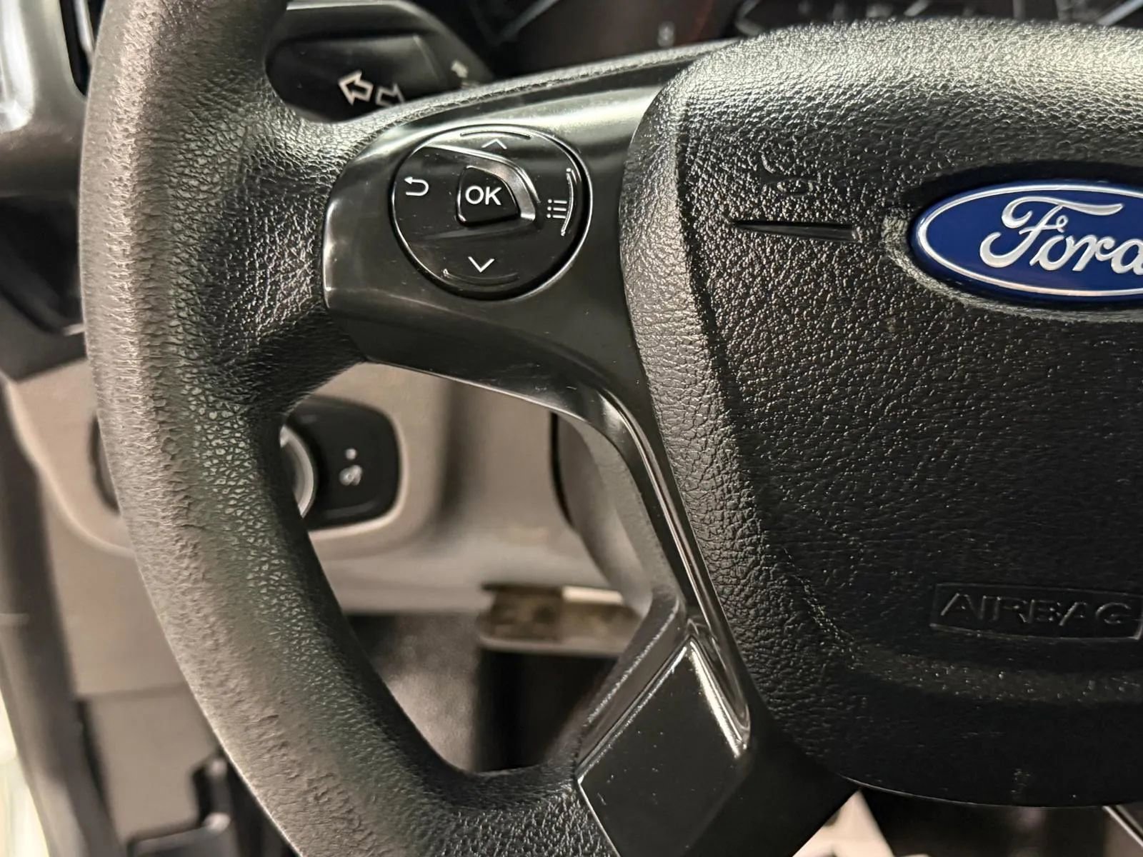 Used 2020 Ford Transit Connect XL image 16