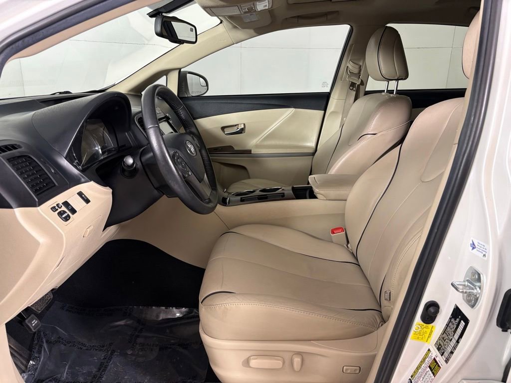 Used 2014 Toyota Venza XLE w/ XLE Premium Package AWD/4WD image 13