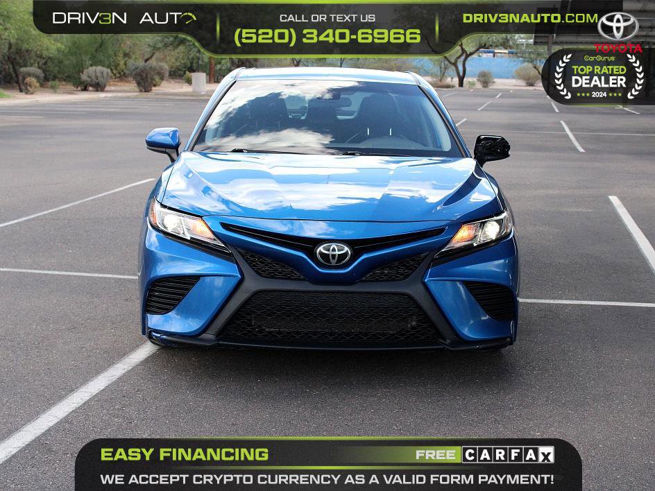 Used 2020 Toyota Camry SE w/ Carpet Mat Package image 2